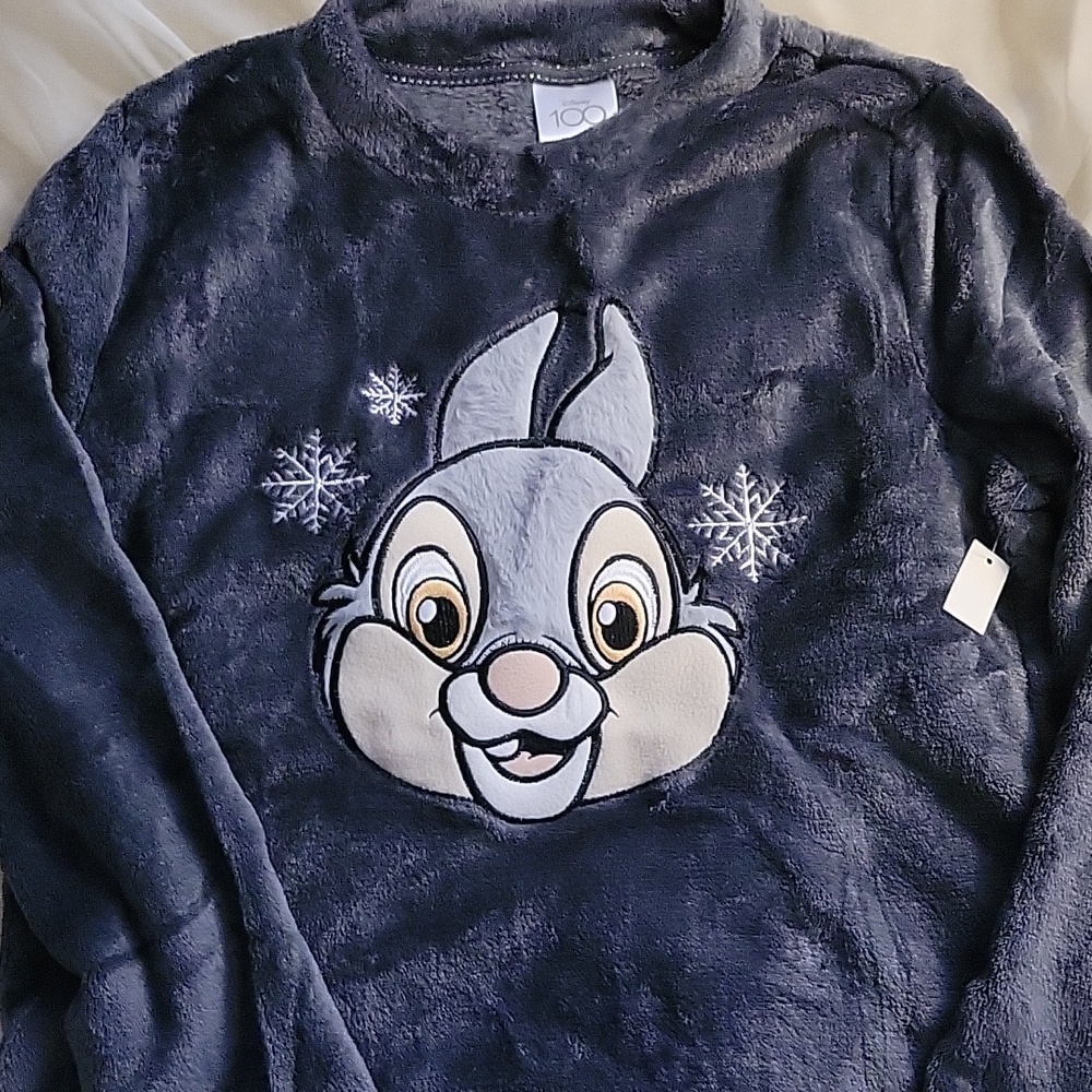 Disney top